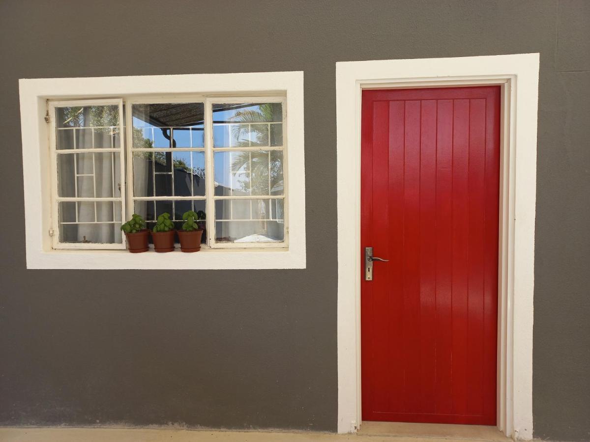 רונדו Urban Farm Haus Guesthouse מראה חיצוני תמונה