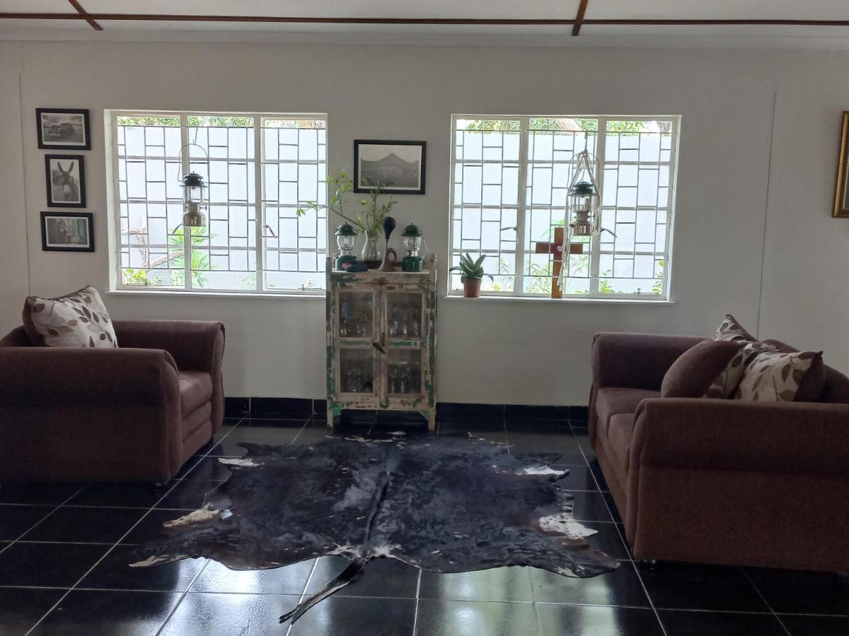 רונדו Urban Farm Haus Guesthouse מראה חיצוני תמונה