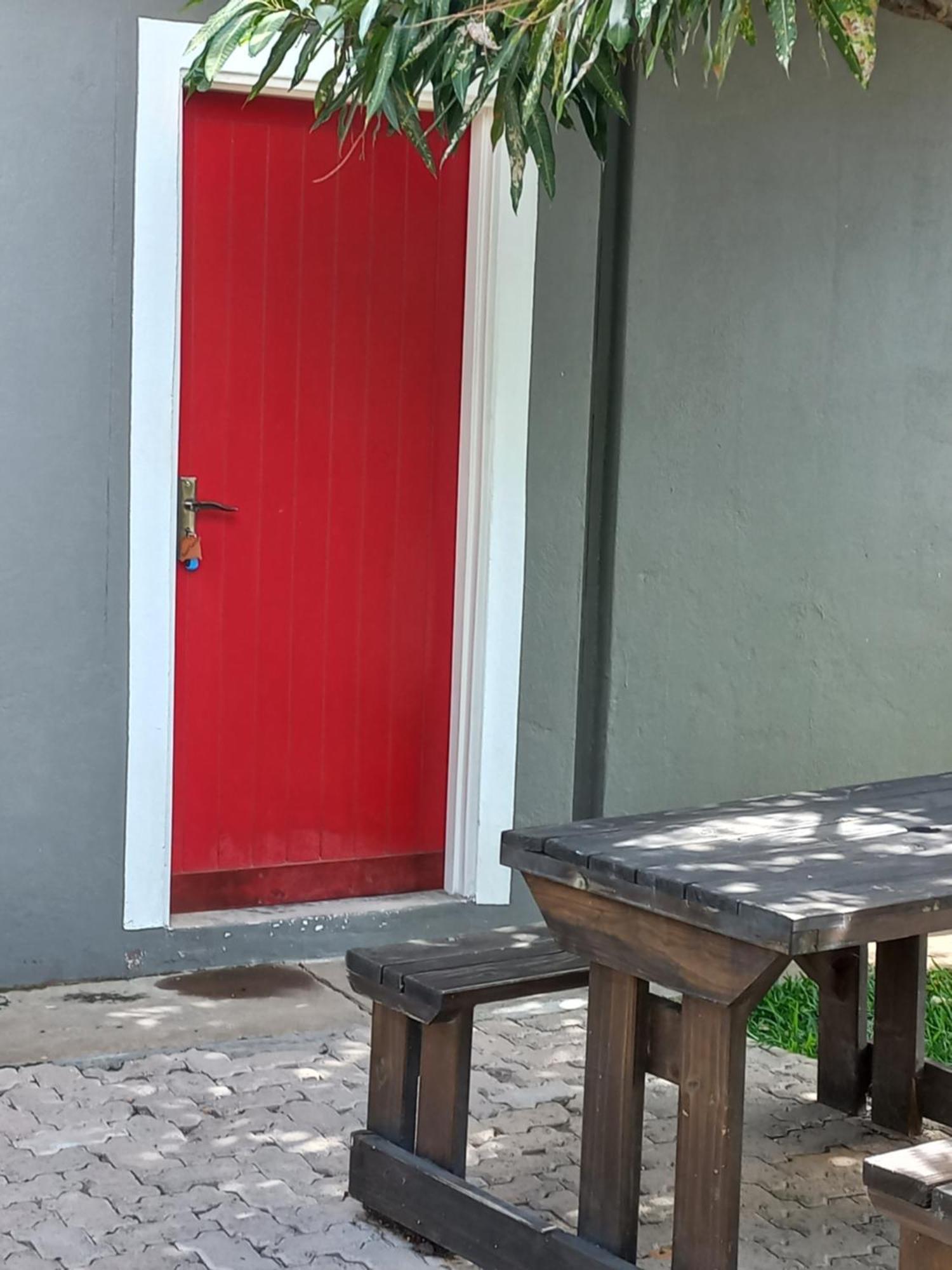 רונדו Urban Farm Haus Guesthouse מראה חיצוני תמונה